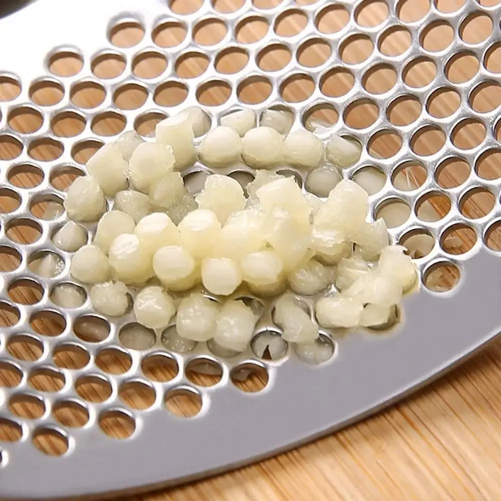 🔥🔥SALE OFF UP TO 50%🔥🔥Stainless Steel Garlic Press Rocker - Image 1