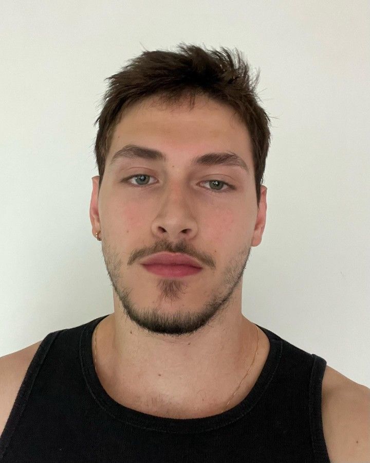 Kevin R.