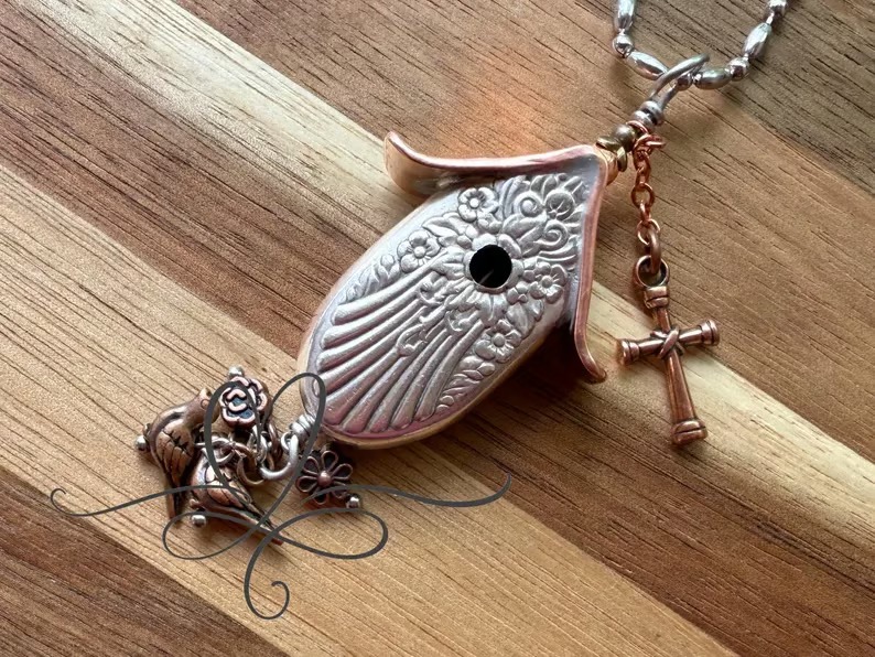 2026 Summer Hot Sale – 50% OFF🔥The 1951 "Magnolia" Birdhouse Necklace thumbnail 5